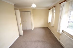 Main bedroom- click for photo gallery